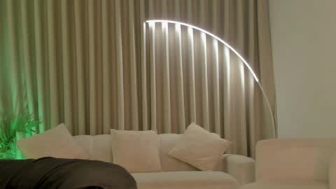 Snapshot of savannahwildee chatting on September 2025 11:44:01 AM Savannahwildee online show from September 2025 11:44:01 AM