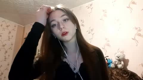Sophie online show from September 2025 02:11:02 PM