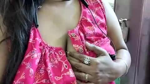 Snapshot of savita0969 chatting on April 2026 05:27:02 AM Anjali online show from April 2026 05:27:02 AM