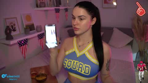 Naomi online show from February 2025 11:37:02 PM