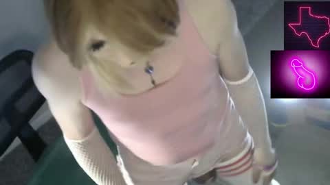 Cait or Caitlin online show from April 2026 05:51:02 AM