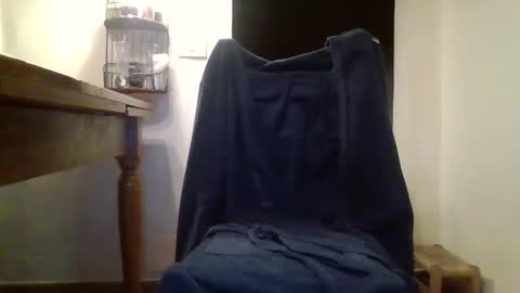 sbrinaiceberg online show from October 2025 05:17:02 AM