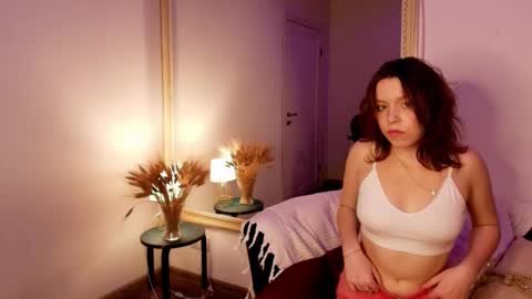 scaldingcream online show from February 2025 08:49:02 AM