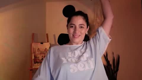 Snapshot of scalertt__steel_ chatting on October 2025 04:00:01 PM Venus online show from October 2025 04:00:01 PM