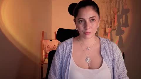 Snapshot of scalertt__steel_ chatting on November 2025 05:34:01 PM Venus online show from November 2025 05:34:01 PM