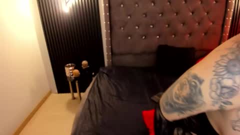 Snapshot of scarbadgirl_ chatting on March 2026 04:03:02 AM scarbadgirl_ online show from March 2026 04:03:02 AM