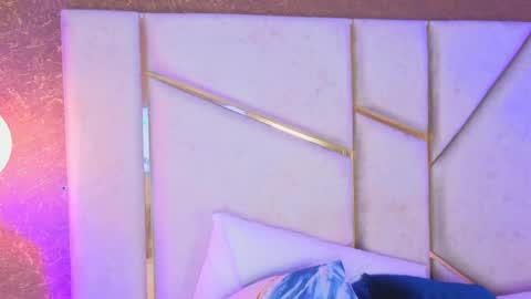 Scarlett online show from April 2026 10:56:02 PM