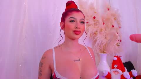 scarleett jones online show from December 2025 09:20:01 PM