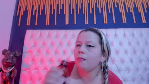 Snapshot of scarlet_fx chatting on September 2025 07:35:02 PM Scarlet online show from September 2025 07:35:02 PM