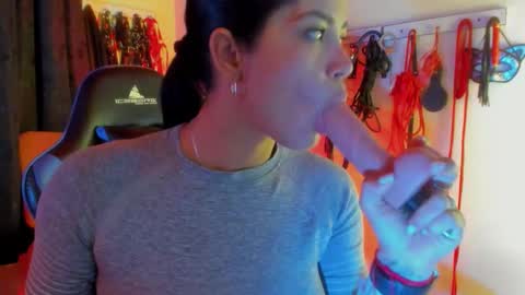 Snapshot of scarlet_kennedy98 chatting on November 2025 12:46:02 AM scarlet taylor kennedy online show from November 2025 12:46:02 AM