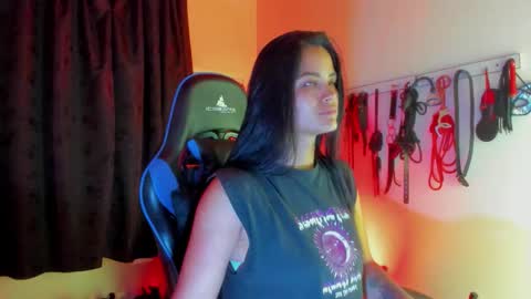 Snapshot of scarlet_kennedy98 chatting on December 2025 01:21:02 AM scarlet taylor kennedy online show from December 2025 01:21:02 AM