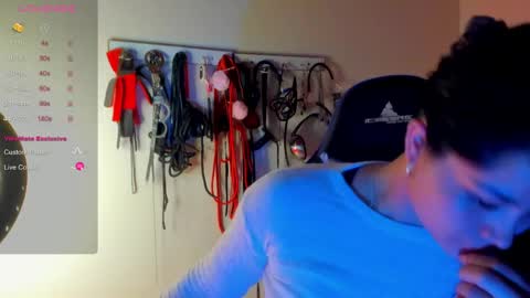 scarlet taylor kennedy online show from April 2026 08:51:02 PM