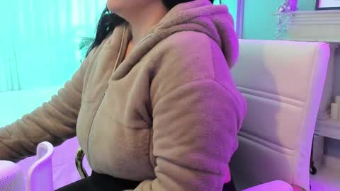 Snapshot of scarlet_miller_1 chatting on November 2025 12:15:01 PM Celeste online show from November 2025 12:15:01 PM