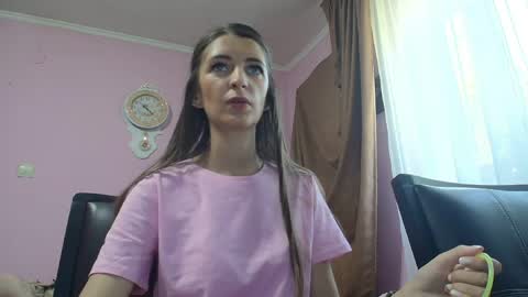 Scarlet online show from May 2026 07:35:01 AM