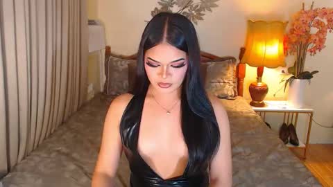 Scarlet online show from September 2025 09:04:02 PM