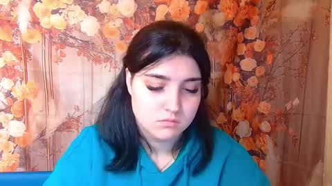 ScarletCargo online show from November 2025 05:44:01 PM