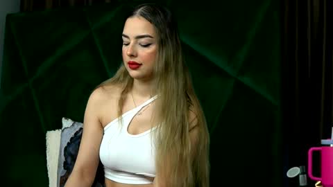 Scarlet online show from February 2026 12:15:02 AM