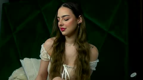 Scarlet online show from March 2026 01:42:02 AM