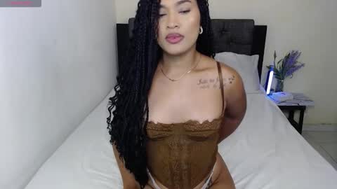 Scarlet Fox online show from October 2025 11:12:02 PM