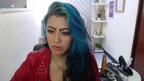 Snapshot of scarleth_bluee chatting on January 2025 10:28:01 AM Scarleth online show from January 2025 10:28:01 AM