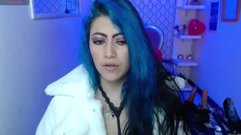 Snapshot of scarleth_bluee chatting on February 2025 06:12:02 AM Scarleth online show from February 2025 06:12:02 AM