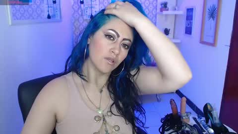Snapshot of scarleth_bluee chatting on March 2025 03:11:01 AM Scarleth online show from March 2025 03:11:01 AM
