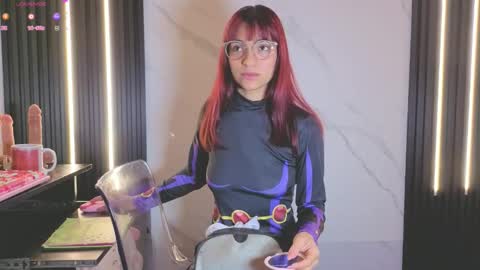 Snapshot of scarleth_red_ chatting on February 2026 12:26:02 PM I am Scarleth Check mi profile online show from February 2026 12:26:02 PM