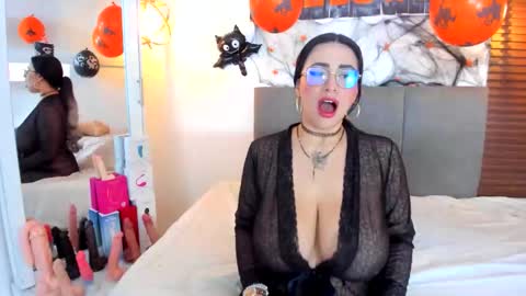 Snapshot of scarleth_swann chatting on November 2025 11:23:02 AM scarleth online show from November 2025 11:23:02 AM