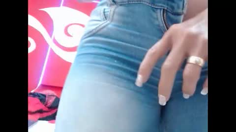 Snapshot of scarlethchannel chatting on October 2025 03:36:01 PM Scarleth online show from October 2025 03:36:01 PM