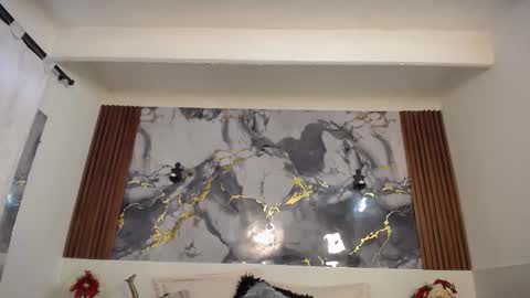 Scarleth online show from November 2025 01:26:02 PM