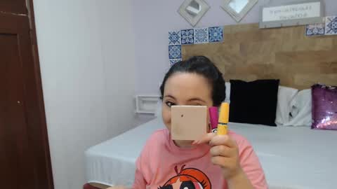 scarlet  online show from September 2025 10:05:01 AM