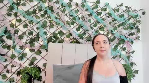 scarlet  online show from November 2025 11:35:01 AM