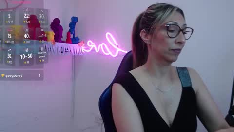 Scarlett online show from November 2025 11:57:02 AM