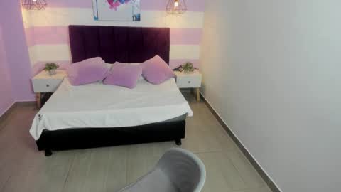 Scarlett online show from November 2025 12:26:01 PM