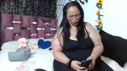 Snapshot of scarlett__jhonson chatting on October 2025 11:43:01 PM Scarlett online show from October 2025 11:43:01 PM