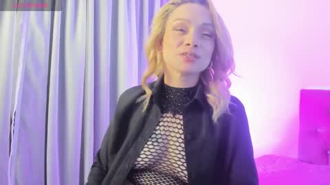 scarlett_blake11 online show from September 2025 06:07:01 AM