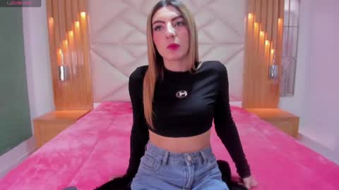 Snapshot of scarlett_bloomm chatting on July 2026 04:22:02 PM scarlett bloomm online show from July 2026 04:22:02 PM