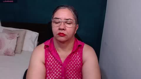 Scarlett  online show from September 2025 09:42:01 PM