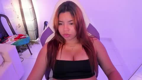 Snapshot of scarlett_enjoy1 chatting on November 2025 01:34:02 PM scarlett_enjoy1 online show from November 2025 01:34:02 PM