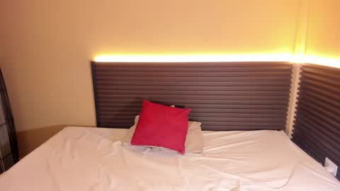 Snapshot of scarlett_enjoy1 chatting on December 2025 07:53:02 PM scarlett_enjoy1 online show from December 2025 07:53:02 PM