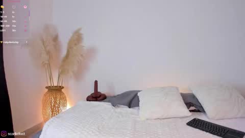 scarlet  online show from November 2025 10:48:02 AM