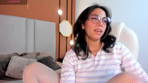 Scarllett online show from January 2026 04:37:02 AM