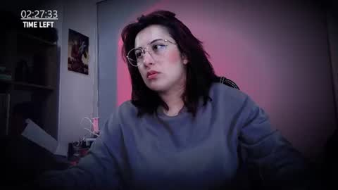 Snapshot of scarlett_sen chatting on July 2026 02:12:02 PM Mistress Scarlett online show from July 2026 02:12:02 PM
