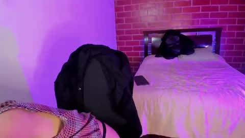 Snapshot of scarlett_v3la chatting on January 2025 01:21:02 AM Scarlett online show from January 2025 01:21:02 AM