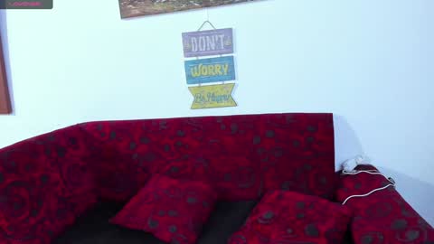 Snapshot of scarletta1215 chatting on January 2025 09:24:01 AM Daniela Camacho online show from January 2025 09:24:01 AM