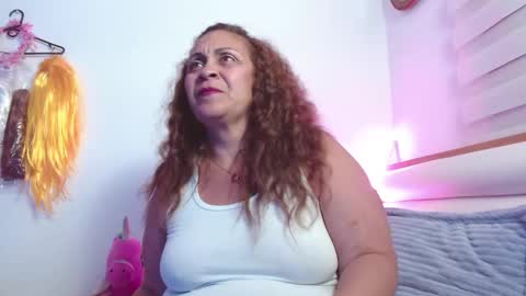 Snapshot of scarlettbooty chatting on February 2026 04:30:01 AM scarlettbooty online show from February 2026 04:30:01 AM