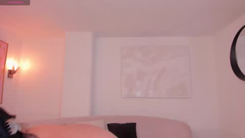 Scarlett online show from December 2025 10:46:02 AM