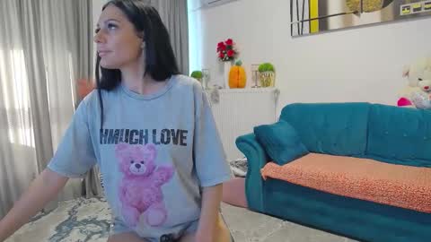 Scarlett online show from November 2025 06:15:02 AM