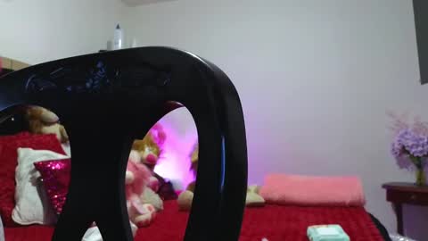 Snapshot of scarletteowens chatting on December 2024 12:36:01 PM Scarlette online show from December 2024 12:36:01 PM