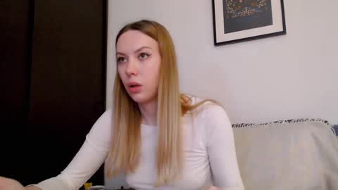 Scarlett online show from January 2026 01:04:01 PM